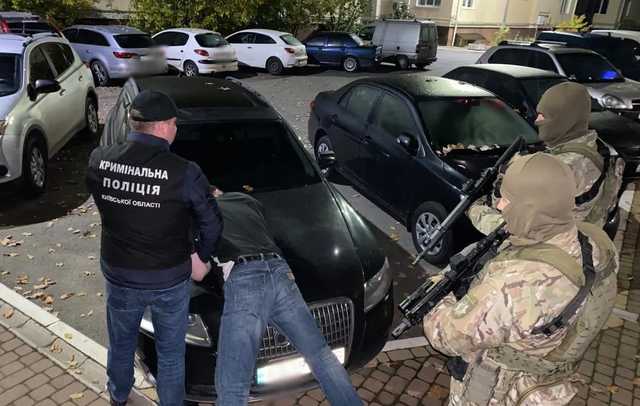 На Киевщине похитили и пытали местного предпринимателя, требуя 2 млн долл