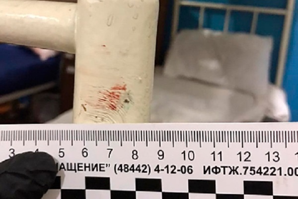 Российского заключенного убили в колонии во время тюремного застолья