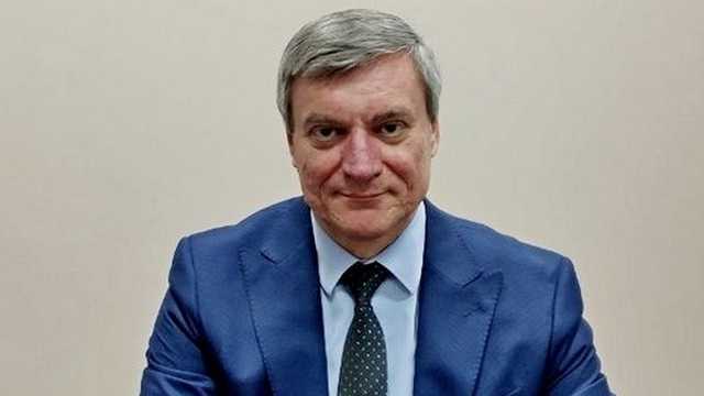 В Украине на три миллиона гривен ищут машины новому министру