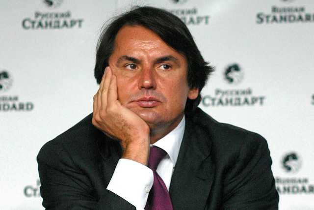 Тарико, офшор, вокзал