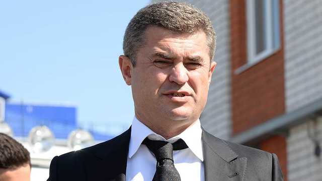 Фосман и Кустов "подмаслят" друг другу