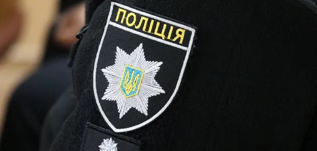 В Одессе пьяный водитель BMW избил и покусал полицейских