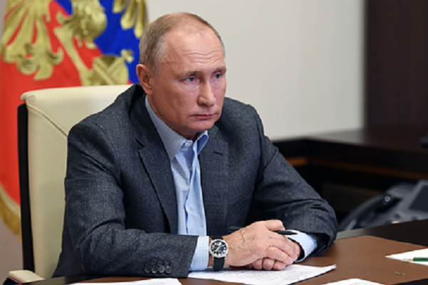 Путин обсудил с Меркель Карабах и Донбасс