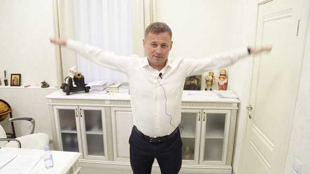 Как мультимиллионер, близкий к экс-губернатору Кировской области, зарабатывает на больницах Владимирской области