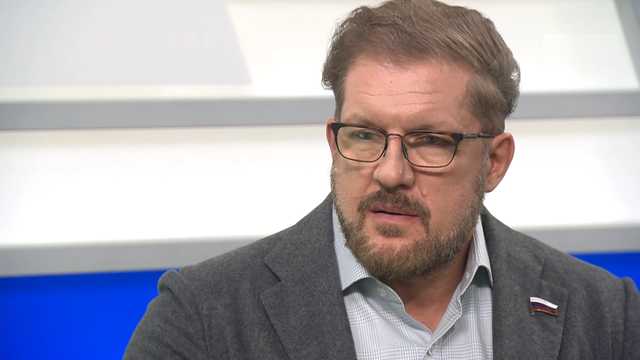 Не нужен Жаркову берег Лазурный, нужны евро налом