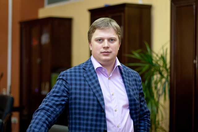 "Стандарт" Титова больше не "платежный"