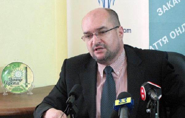 Суд арестовал имущество лидера Партии венгров Украины