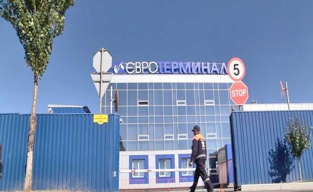 Одесский ООО “Евротерминал” Владимира Галантерника, который установил поборы за въезд в Одесский порт, зачищает интернет