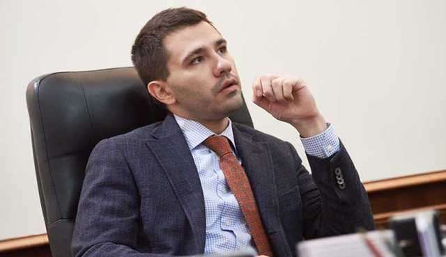 Обвиненный в многомиллионных хищениях Павел Барбул уклоняется от следственных действий