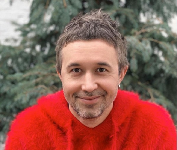 Сергей Бабкин слепнет и потерял уже 70 процентов зрения, счет пошел на дни