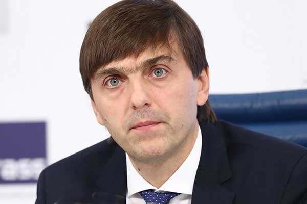 Без "просвета", зато с "надзором" министра Кравцова