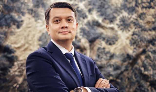 Разумков ушел в отпуск