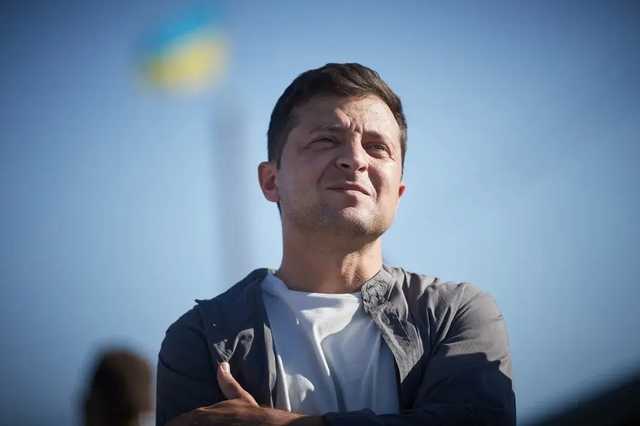 «Схемы»: Во время карантина Зеленский устроил вечеринку к своему дню рождения