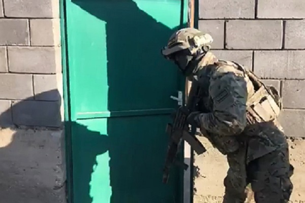ФСБ задержала двух боевиков из банды Басаева