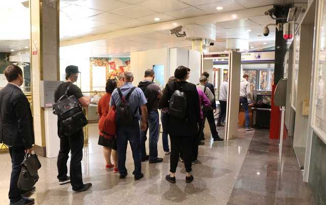 Безопасность питерского метро оказалась «дырявой»