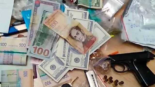 В Киеве поймали банду наркодилеров из Азербайджана