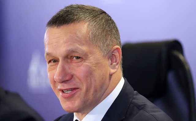Клан чиновников Трутневых: папа на двух стульях, сына посадят на третий?