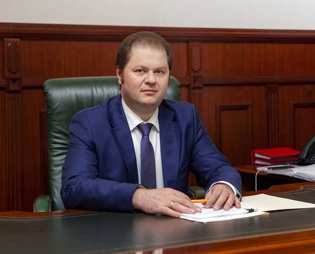 Владимир Токарев – всё. Мишустин поможет Савельеву избавиться от скандального зама