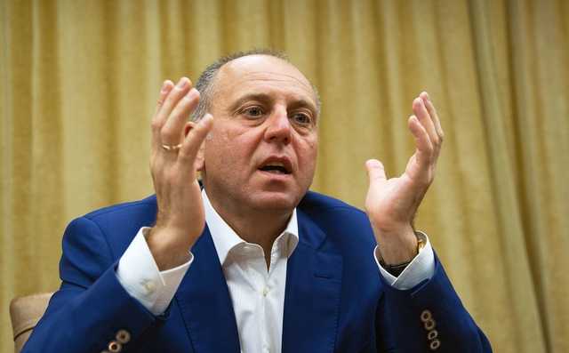 Деньги "СКБ-банка" Пумпянский спускает в трубу?