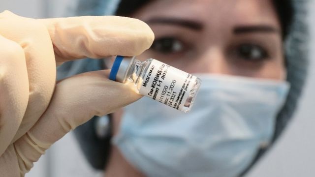 Вакцинация в Испании: хитрые чиновники, прививки для переболевших и важные нюансы