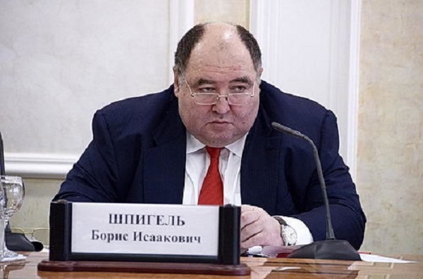 Находящемуся в изоляторе бизнесмену Шпигелю потребовалась скорая помощь