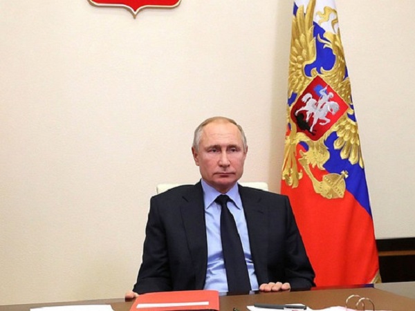 Путин анонсировал свою вакцинацию от ковида