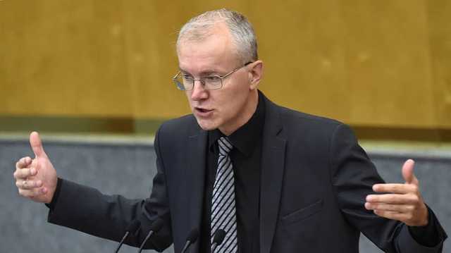 Миронову "надают" по Шеину?