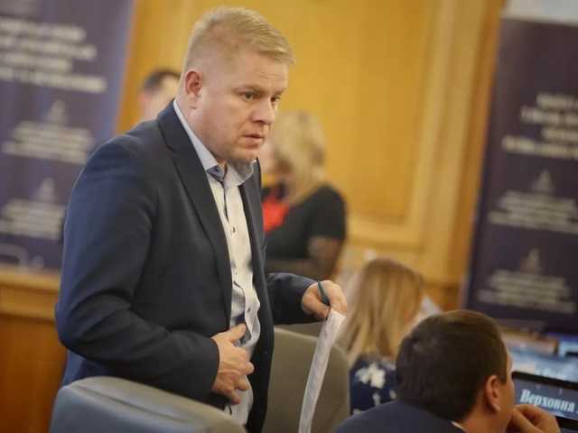 Уклонялся от налогов на 97 млн грн: прокуратура вручила подозрение нардепу