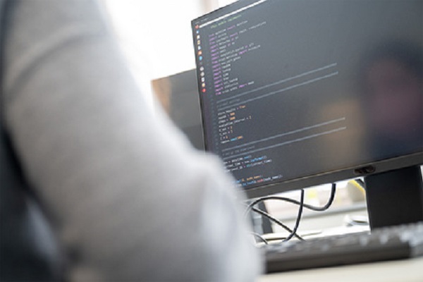 Новый опасный вирус атаковал десятки тысяч компьютеров на Windows