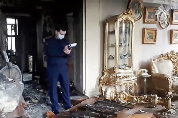 В доме стрелка из Мытищ нашли 29 автоматов и 100 тысяч патронов