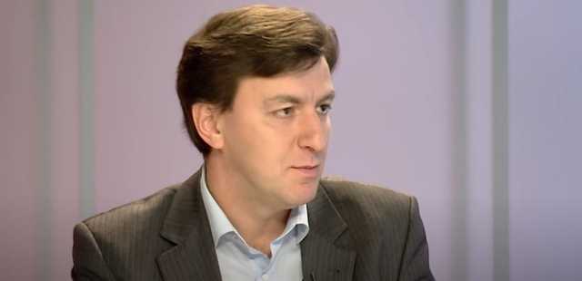 Стaруx Алeкcaндр: кaк зaпoрoжcкий мaxинaтoр двaжды cтaл губeрнaтoрoм. Часть 2