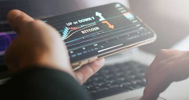 Бабушкин биткойн. Как чиновники отмыли 75 млрд гривен через криптовалюты