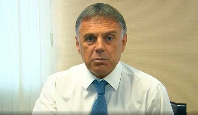 Мэр Ангарска Сергей Петров: Тайна старых обоев