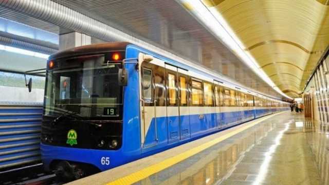 Киевский метрополитен закупил 22 тыс. узбекских метелок у фигуранта уголовного дела