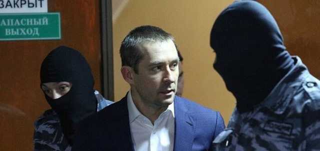 «Его не тронут, так как он находится под нашей защитой»