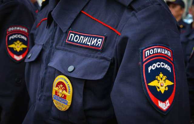 Полицейский занял почти миллион рублей и потратил его на спортивные ставки