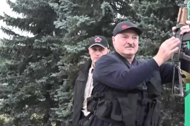 "Если президента застрелят": Лукашенко подпишет декрет о передаче власти
