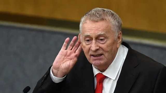Жириновский предложил называть Путина верховным правителем России