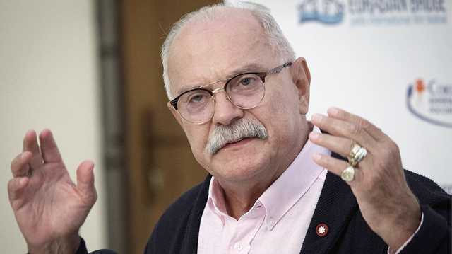 "Театр" одного Михалкова
