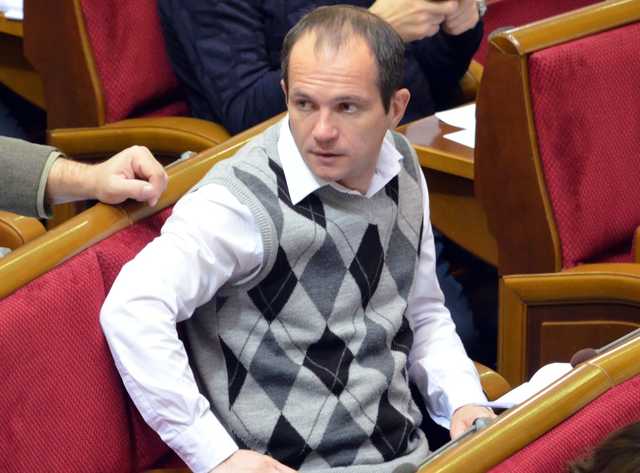 "Слуги народа" Тарасенко и Федиенко переписывались в Раде о взломе телефонов, - СМИ
