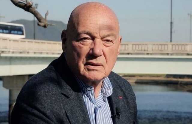 Познер назвал главную проблему РФ — страной руководят люди из СССР со «старыми мозгами»