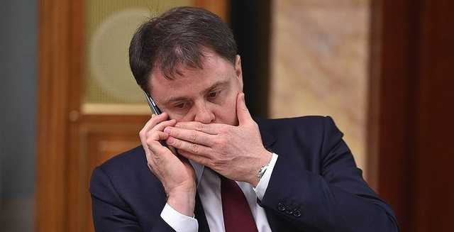 Предправительства, баня, депо и юные гетеры