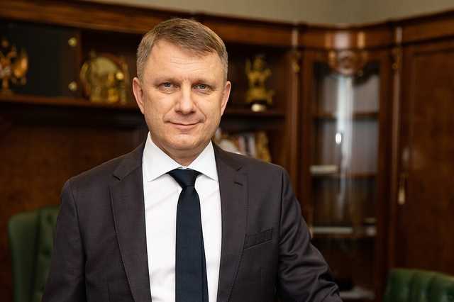 Шемякин уехал, а клоун в Росгосцирке остался