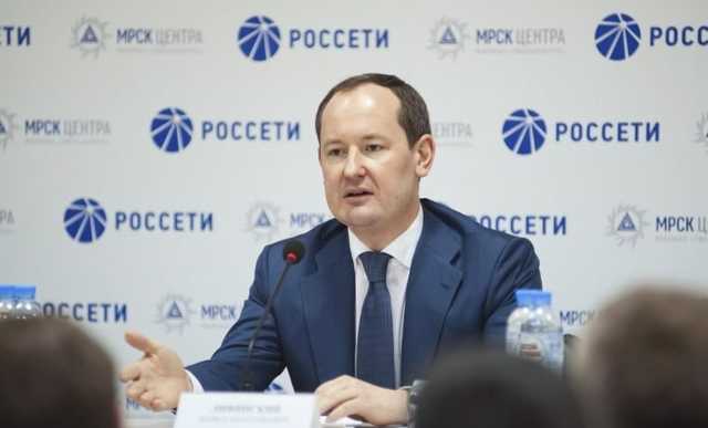 Чиновник или госолигарх? Павел Ливинский запутался в «Россетях»