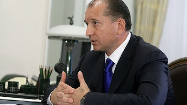 Новиков и Артяков пришли в Лужники