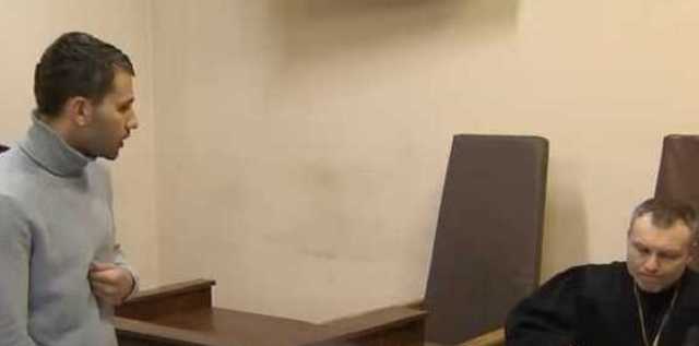 Подсудимый уголовник Павел Барбул тратит миллионы долларов украденных у украинской армии на зачистку интернета