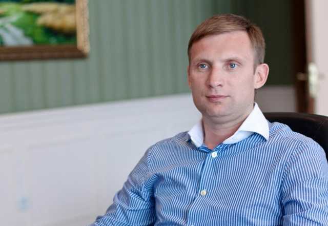 Экс-нардеп Шпак и его сын провернули схему на 4,9 миллиона