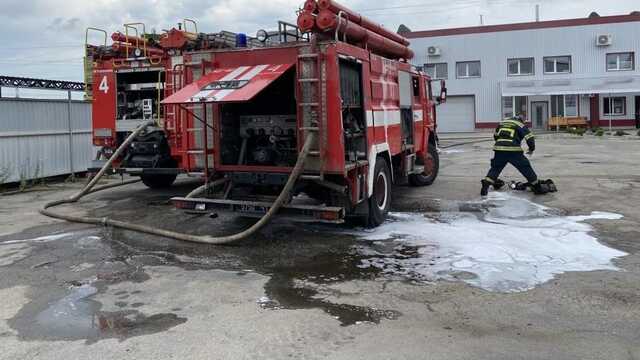 На запорожском предприятии произошел пожар. Есть пострадавшие
