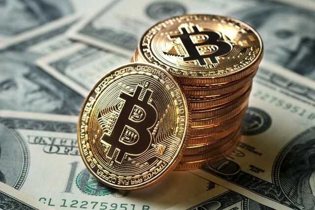 Доходы майнеров Bitcoin и Ethereum рухнули вдвое