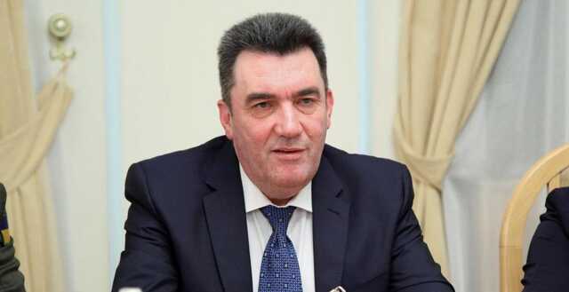 Данилов о фигурантах санкционного списка СНБО: "порешать" ни у кого не выйдет
